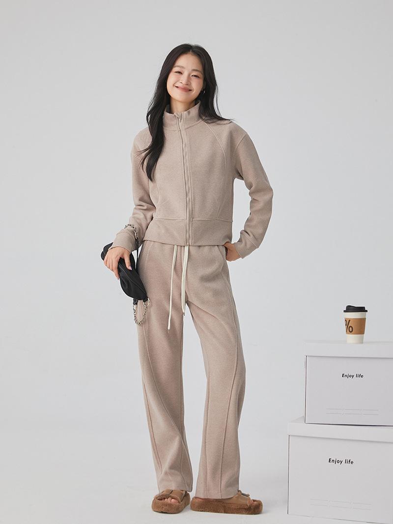 Pantalons |  Le jogger étroit en molleton Pantalons Femme